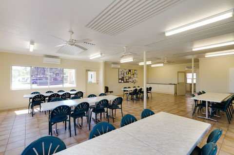 Avoca Dell Caravan Park - Holiday Find 1