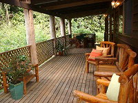Rivers Edge Rainforest Retreat - Holiday Find 3