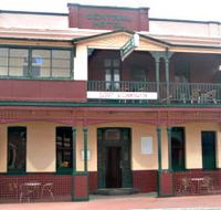 Central Hotel Zeehan - Holiday Find
