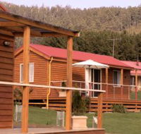 Maydena Country Cabins Accommodation  Alpaca Stud - Holiday Find