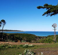 Three Hummock Island - Holiday Find