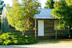 Somerset Beachside Cabin And Caravan Park - Holiday Find 0