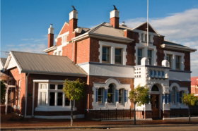 Randalls Bay TAS Holiday Find