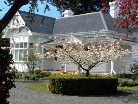 Huonville Guesthouse - Holiday Find 3