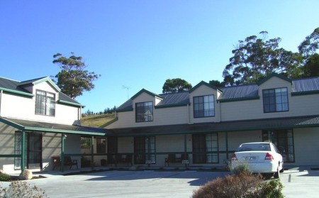 Queechy Cottages - Holiday Find 1