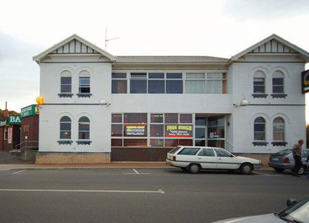 Somerset Hotel - Holiday Find 1