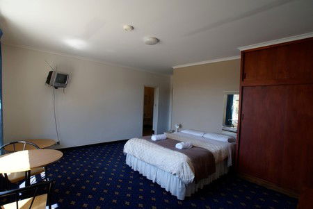 Wharf Hotel Wynyard - Holiday Find 2