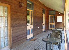 Chillagoe Guest House - Holiday Find 4