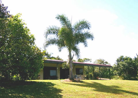 Daintree Mountain View Retreat And Vanilla Beans - Holiday Find 0