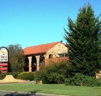 Idlewilde Town and Country Motor Inn - Holiday Find