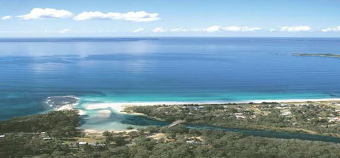 Jervis Bay Backpackers - Holiday Find 1