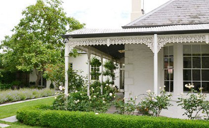 Camellia Cottage Bed & Breakfast - Holiday Find 0