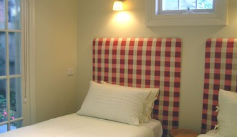 Camellia Cottage Bed & Breakfast - Holiday Find 3