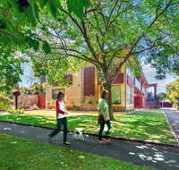 Lake Wendouree Luxury Apartments - Holiday Find