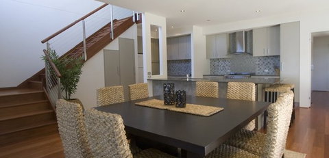 Lochani At The Beach - Holiday Find 2