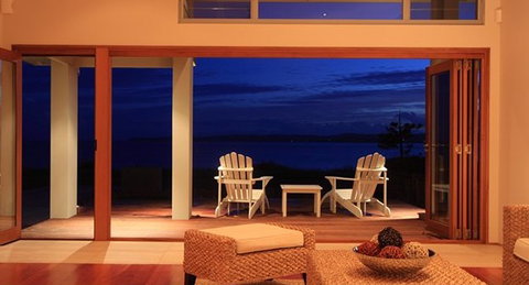 Lochani At The Beach - Holiday Find 3