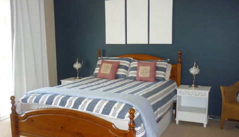 By The Bay - Holiday Find 3