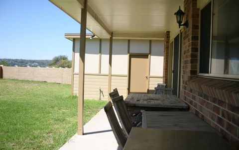 Bay Beachfront - Holiday Find 1