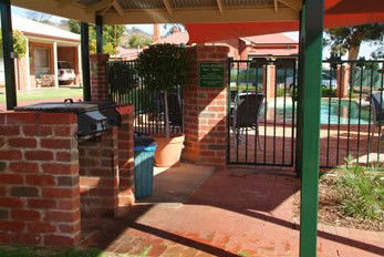 Tarrawingee Holiday Unit - Holiday Find 2