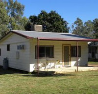 Cockatoo Cottage - Pooncarie - Holiday Find