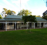 Lake Victoria Station Lodge
