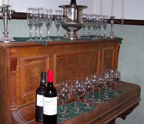 Duke Of Cornwall Inn - Holiday Find 2
