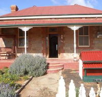 Unique Outback Cottages - Lunam - Holiday Find