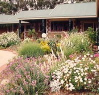 Red Gum Lagoon Cottages
