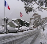 Kasees Apartments and Mountain Lodge - Holiday Find