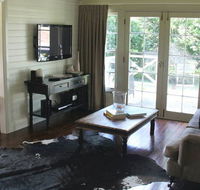 Book Barn Cottage - Holiday Find