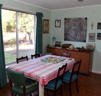 Ramsay Retro Farmstay - Holiday Find