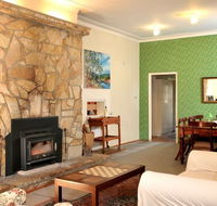Oakleigh Rural Retreat - Holiday Find