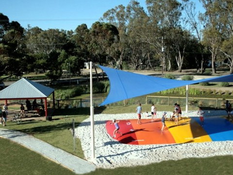 BIG4 Deniliquin Holiday Park - Holiday Find 1