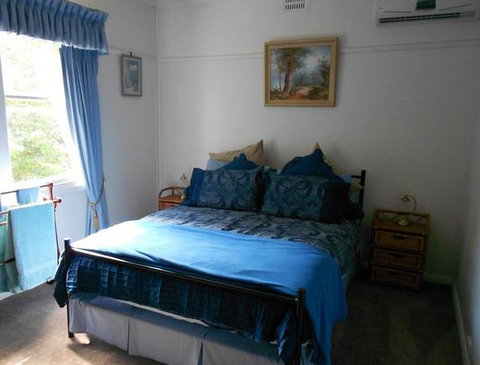 Hillview Oak Bed And Breakfast - Holiday Find 4