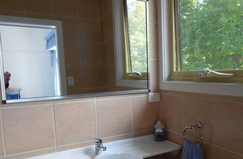 Hillview Oak Bed And Breakfast - Holiday Find 5