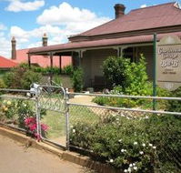 Courthouse Cottage B and B