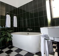 Amore Boutique Bed and Breakfast