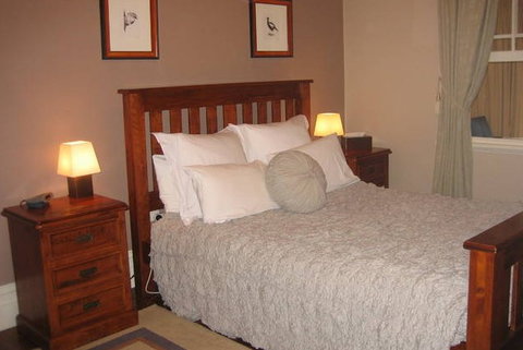 Bridal Falls Cottage - Holiday Find 2