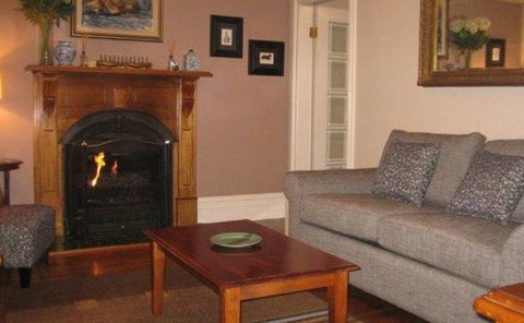 Bridal Falls Cottage - Holiday Find 4