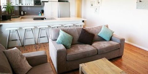 Beachfront Narrabeen - Holiday Find 4