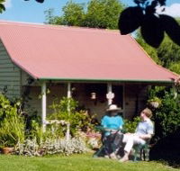 A Settlers Cottage - Holiday Find