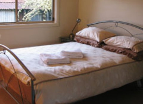 Burns B And B And Yabby Farm - Holiday Find 1