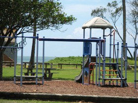 Moore Park Beach Holiday Park - Holiday Find 0