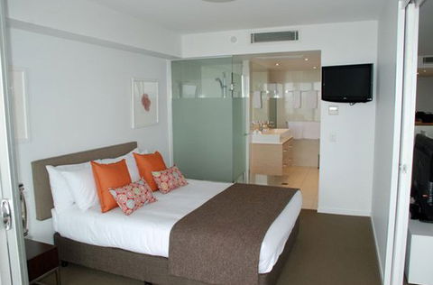 Echelon Apartments Yeppoon - Holiday Find 3