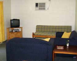 Sunlover Lodge Holiday Units And Cabins - Holiday Find 2