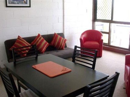 Como Holiday Apartments And Tropical Nites Motel - Holiday Find 0