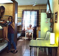 Woolshed Backpackers