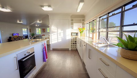 Sippers At Ballandean - Holiday Find 2