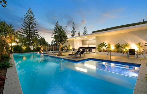 Ocean Pacific Resort - Holiday Find 1