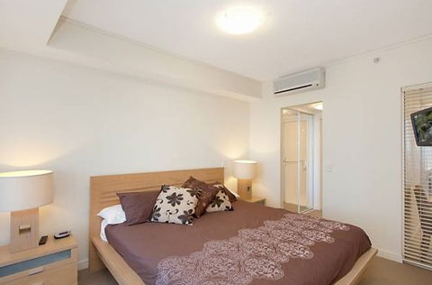 Grand Mercure Apartments Coolangatta - Holiday Find 1
